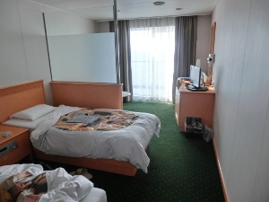 新日本海フェリー1